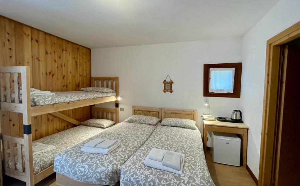 Ambassador Rooms In Bormio, Solo Camera Senza Colazione Exterior foto